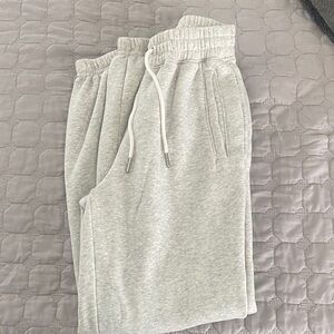 Abercrombie & Fitch Light Gray women’s sweatpant Joggers